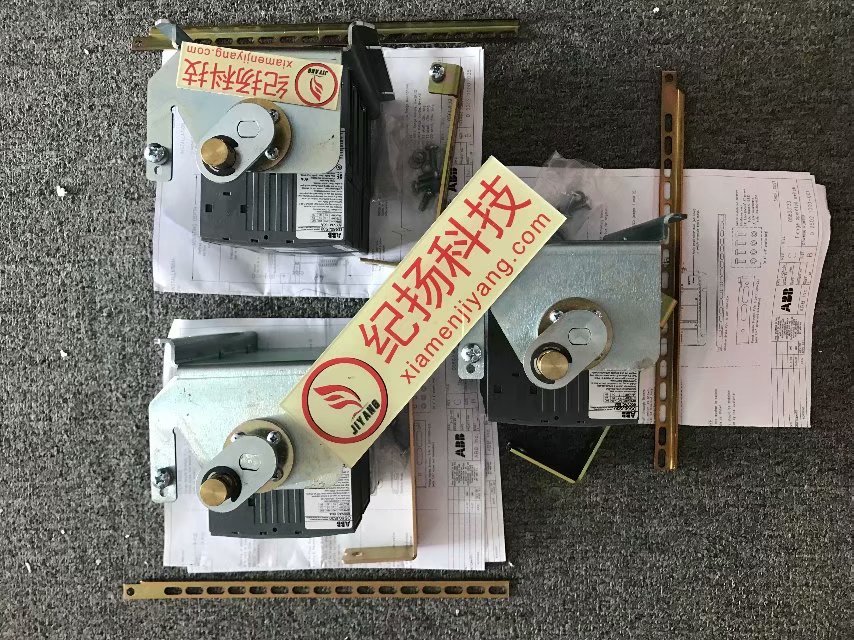 3 Pin Blue Connector w/14-18 AWG ML-XT™ Molex Sealed 